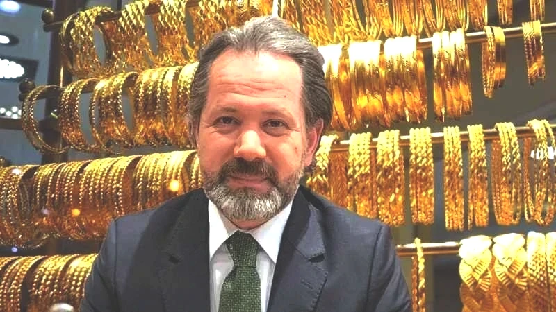 Finans Uzmanı İslam Memiş, Donald Trump’ın belirttiği 14 günlük dönemin önemine dikkat çekti. Memiş, bu süreçte piyasalarda yön bulmanın zorlaşacağını ifade etti.